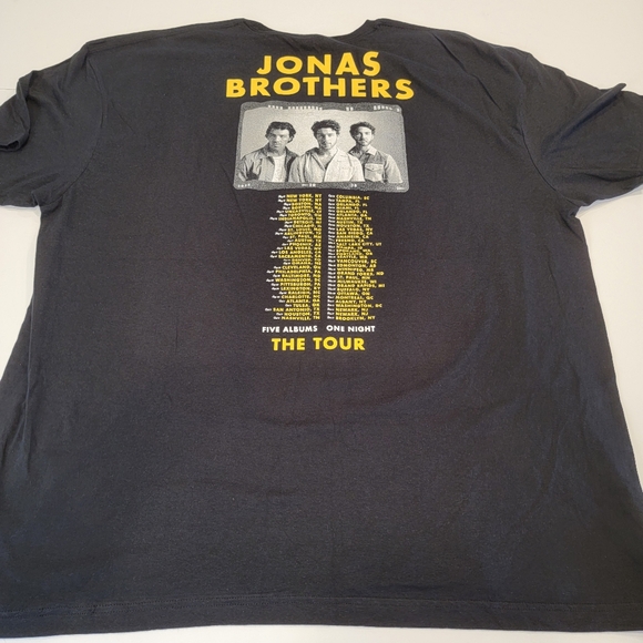 Jonas Brothers Five Albums One Night The Tour Official Merch Graphic Tee Size 3X - Picture 8 of 8